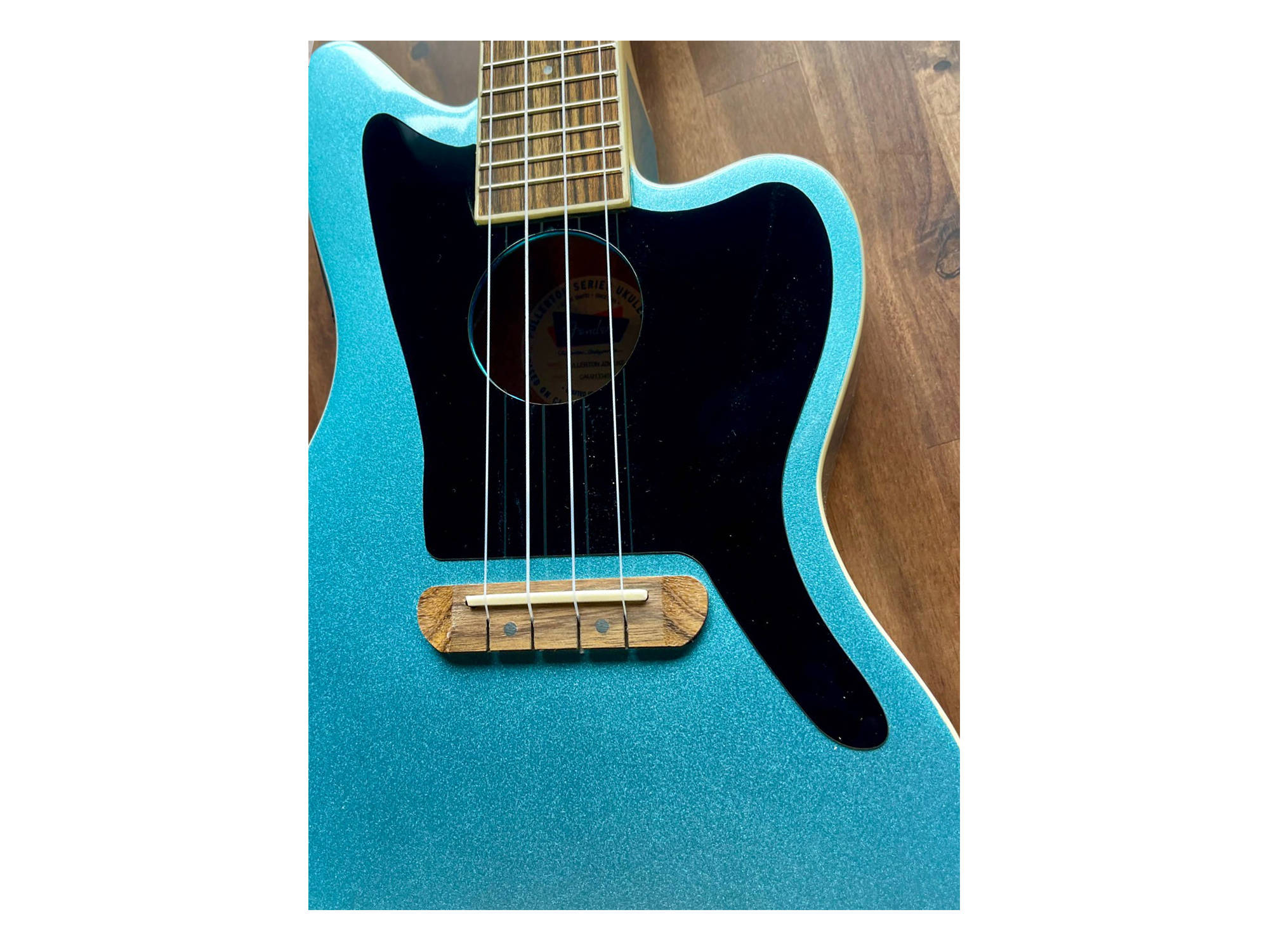 jazzmaster concert ukulele